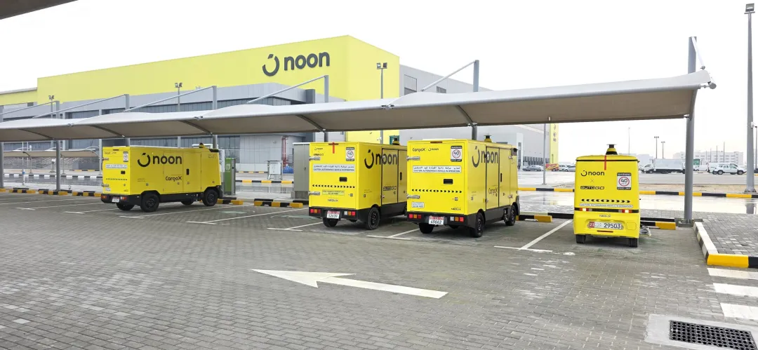 新石器无人车在中东“抢滩登陆”